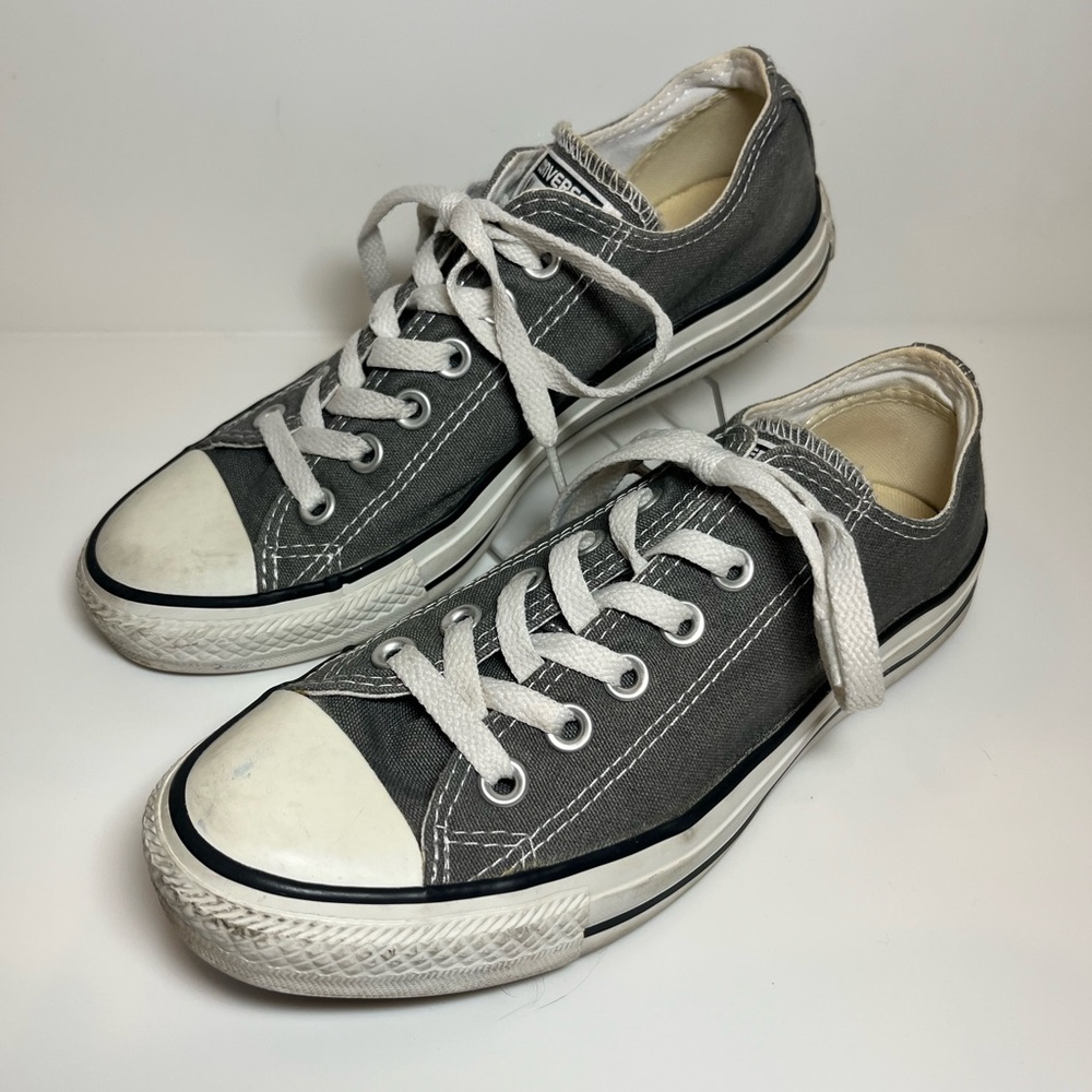 Converse Chuck Taylor All Star Ox Charcoal (Gray) - Pre-Owned, Women's Size 7 1J
